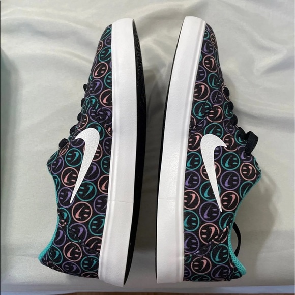 SOLD - Picture 4 of 7